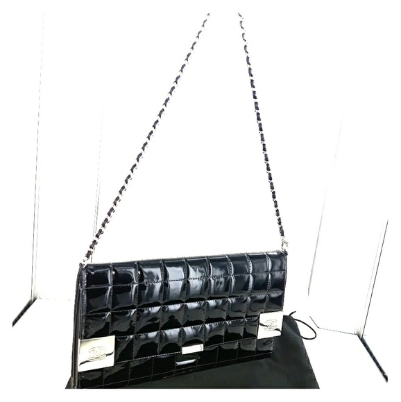 CHANEL | Bags | Chanel Chocolate Bar Quilted Clutch W Chain Strap ...